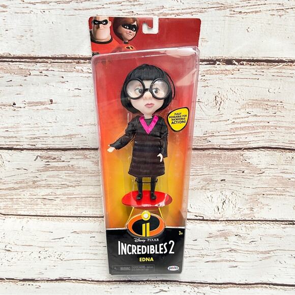 DISNEY PIXAR Incredibles 2 Edna Mode Doll - Picture 1 of 3